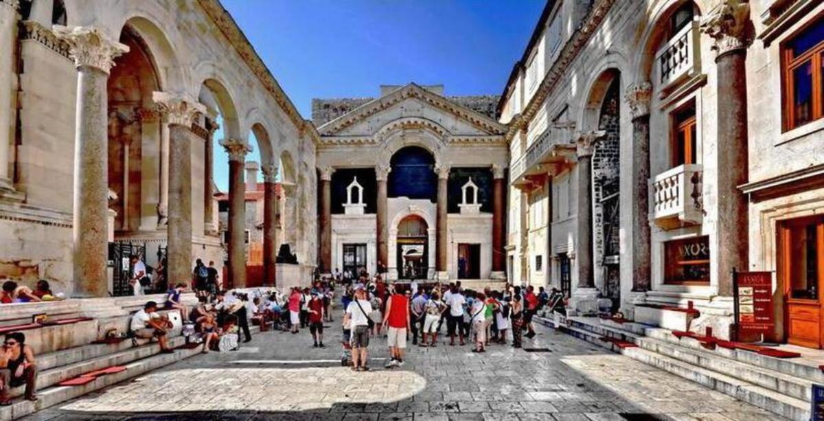 Room N&M - Diocletians Palace Split Exterior foto
